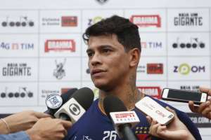 Giovanni Augusto vê Vasco em evolução durante sequência contra paulistas