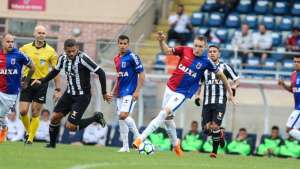 Paraná x Botafogo - Quem vai deixar a má fase de lado e se reencontrar com a vitória?