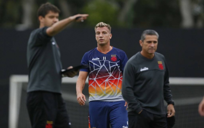 Relacionados, Castán, Maxi López e Vinicius Araújo poderão estrear pelo Vasco