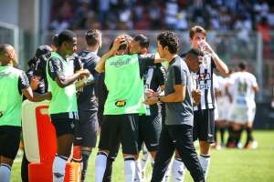 Atlético-MG 3 x 1 Santos - Ricardo Oliveira decide contra ex e Galo vence no Horto