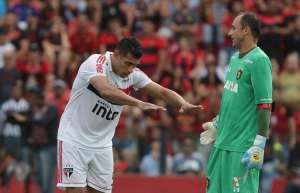 Diego Souza se diz feliz pelo São Paulo, mas triste com a situação do Sport