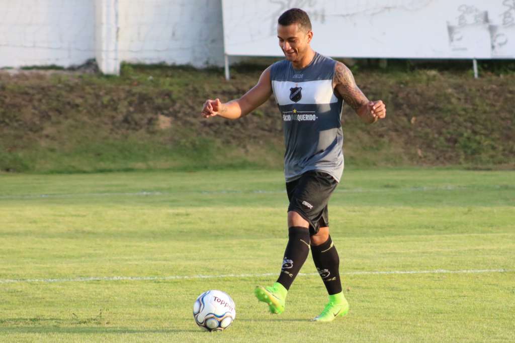 Felipe Guedes está a caminho da Chapecoense. (Foto: Andrei Torres / ABC FC)