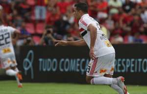 Seleção FI do Brasileirão da 18ª rodada tem trio de veterano e dupla gringa