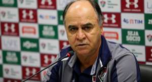 Marcelo Oliveira lamenta derrota do Fluminense: 'Erros foram muito infantis'
