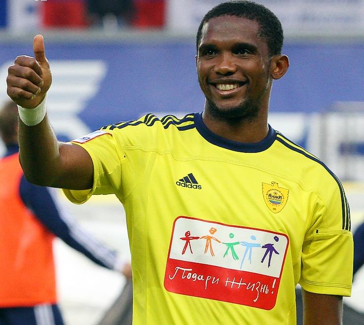 Samuel Eto’o assina contrato com o Qatar SC e chega a 13 clubes na carreira