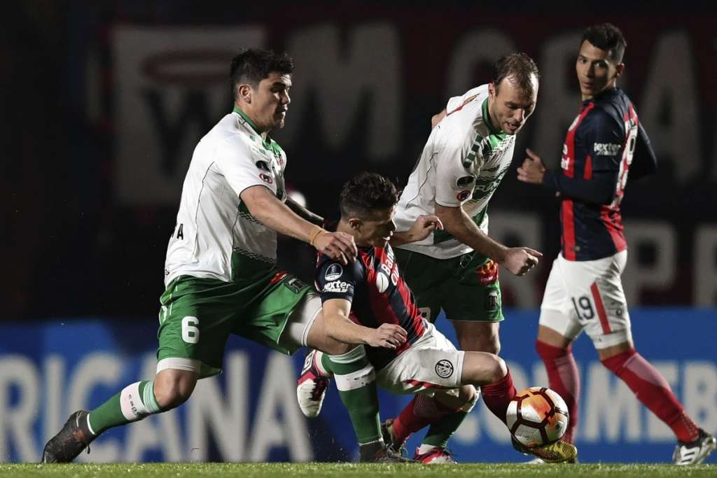 Os duelos entre Milionarios-COL x Gerenal Diaz-PAR e Deportes Temuco-CHI x San Lorenzo-ARG movimentam as disputas da Copa Sul-Americana