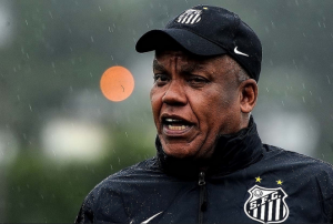 Santos leva multa e Chulapa é suspenso por dois jogos pelo STJD
