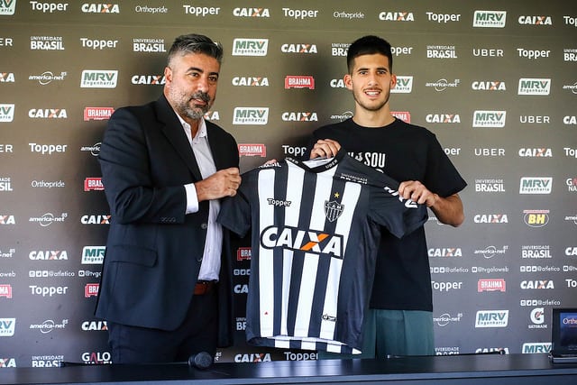 Martín Rea é apresentado no Atlético-MG e já pensa na renovação de contrato