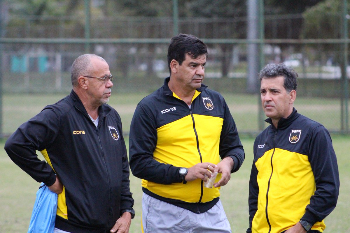 Moacir Júnior volta ao mercado após manter Volta Redonda na Série C