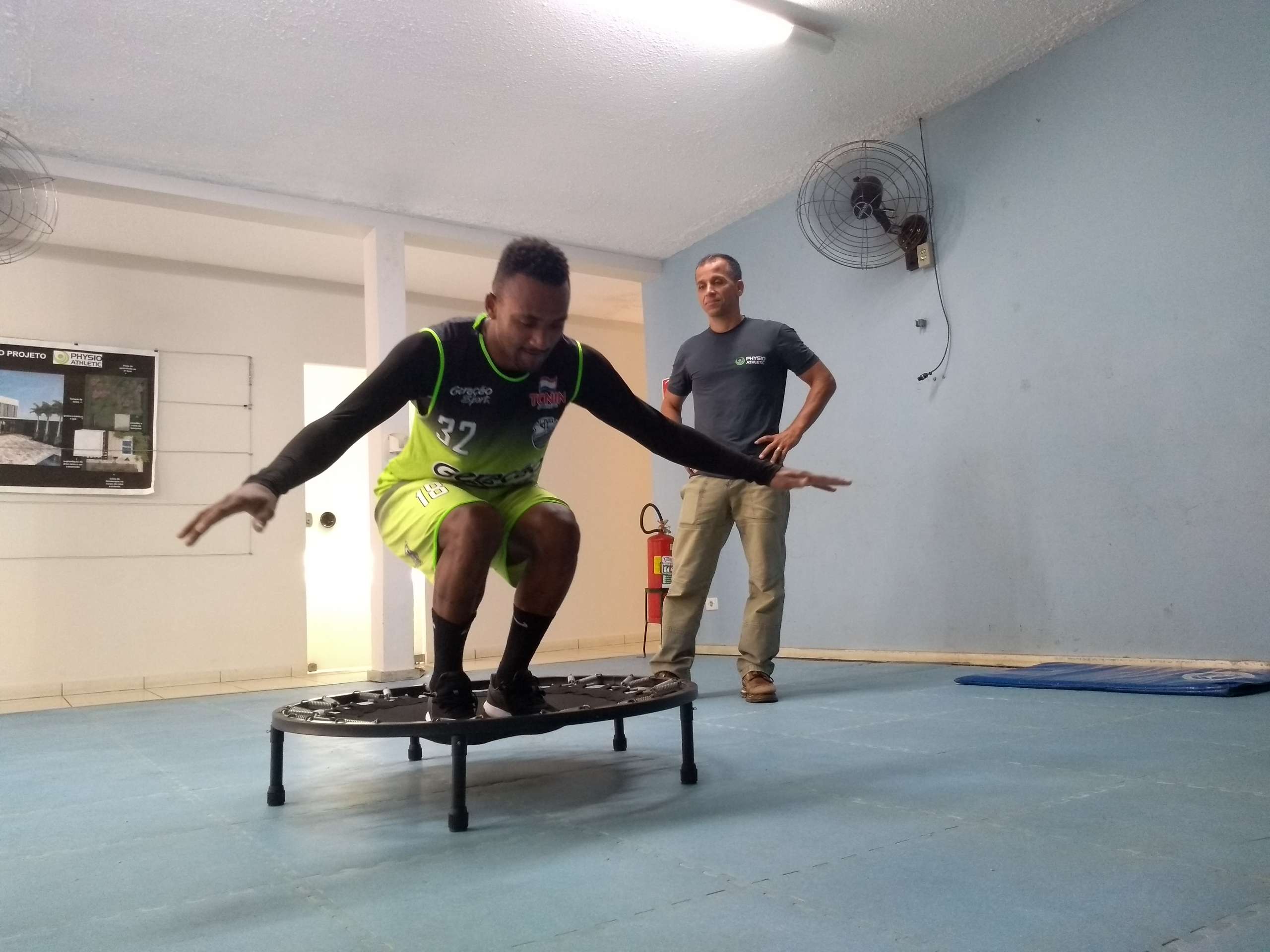 Segundona: Com lesão no joelho, Comercial busca recuperar volante para terceira fase