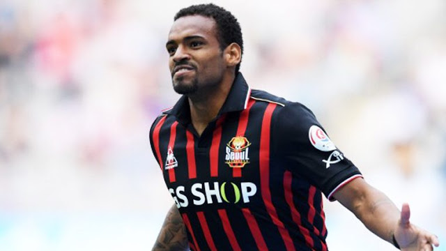 Anderson Lopes decide clássico na Coréia do Sul com gol à lá Adriano Imperador