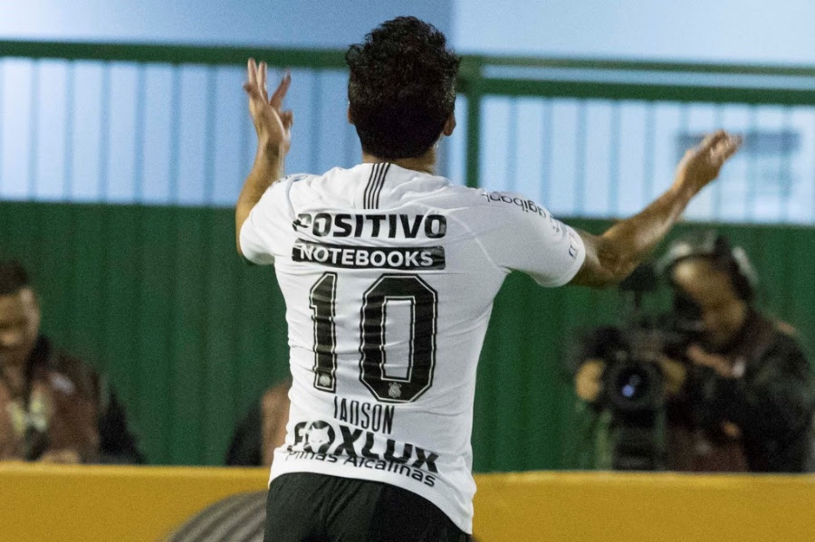 Jadson está a um gol de entrar no top 5 de artilheiros do Corinthians no século XXI