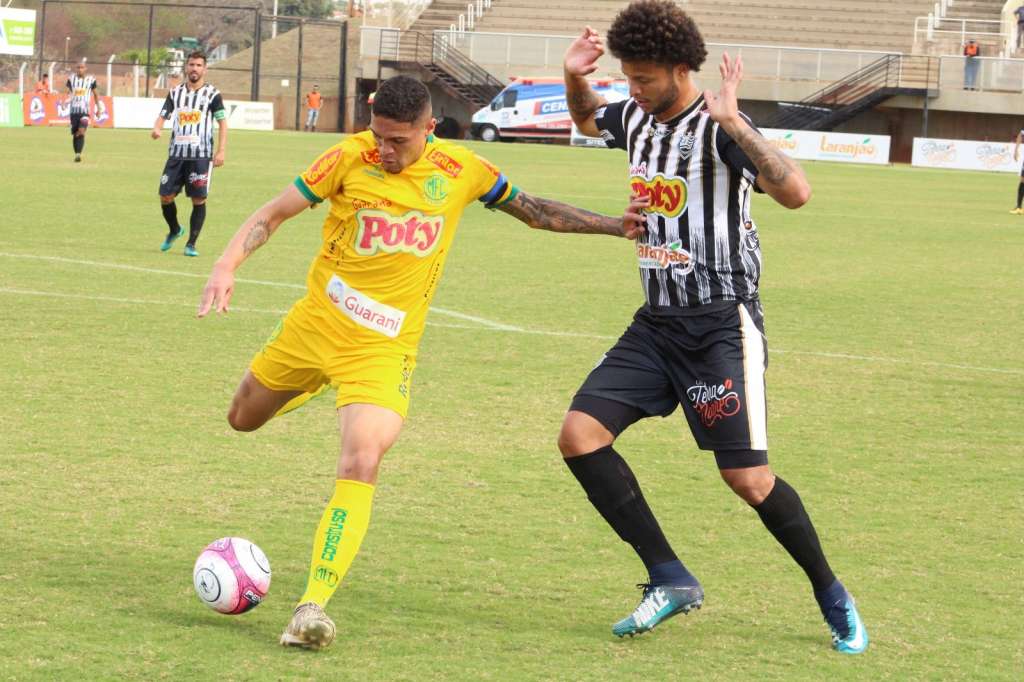 Técnico do Votuporanguense comemora vitória e vice-liderança da chave