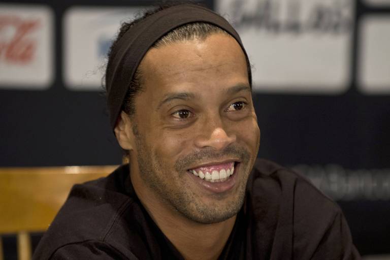 5Xmais anuncia Ronaldinho Gaúcho como novo sócio e investidor