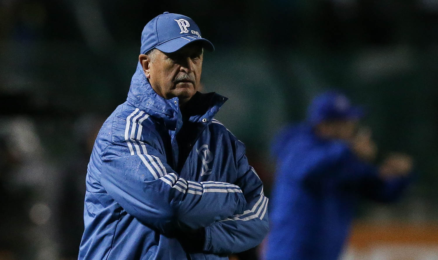 Felipão repete trabalho de 2014 para cobrar o atacante Dudu no Palmeiras