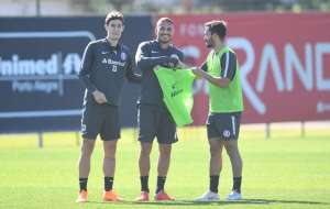 Com problema muscular, D'Alessandro desfalca o Inter contra o Paraná
