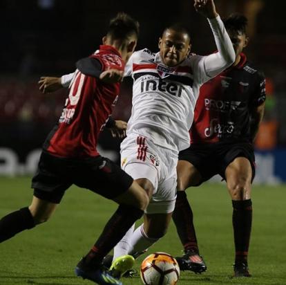 São Paulo só tem Brasileirão para jogar