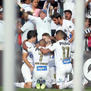 Victor Ferraz diz que vitória embalará Santos para a Libertadores