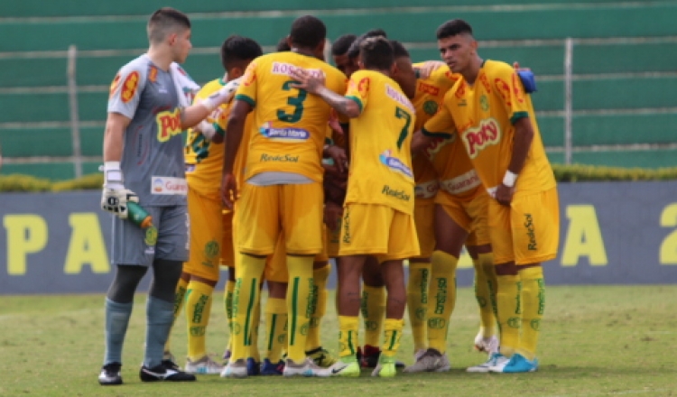 COPA PAULISTA: Mirassol vence Batatais e assume vice-liderança do Grupo 1