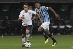 Com uma partida a cada três dias, Corinthians sofre com 'maratona' de jogos