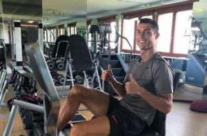 Italiano: Cristiano Ronaldo treina na academia um dia após estrear pela Juventus