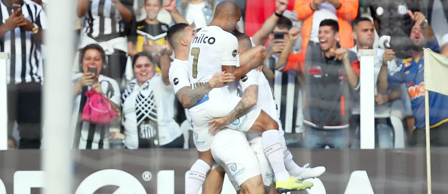 Libertadores: Com estrangeiros, Santos relaciona 22 para pegar o Independiente