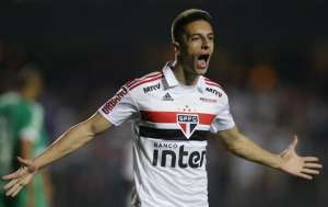 São Paulo é campeão simbólico do turno e promete brigar pelo título do Brasileiro