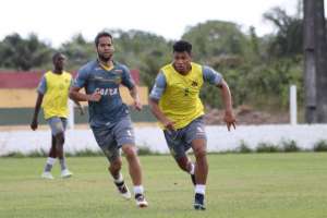 Série B: Sampaio Corrêa desafia tabu contra o Vila Nova-GO no Castelão