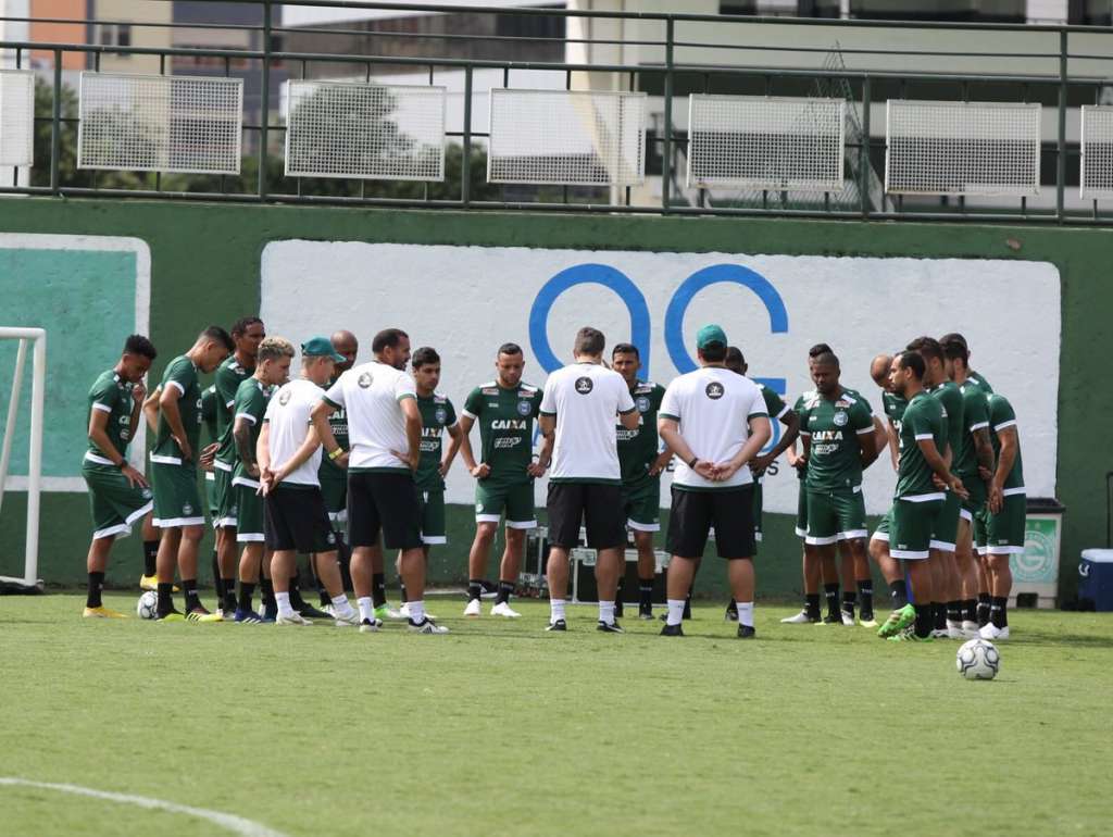 Coritiba desafia tabu para vencer Criciúma fora de casa