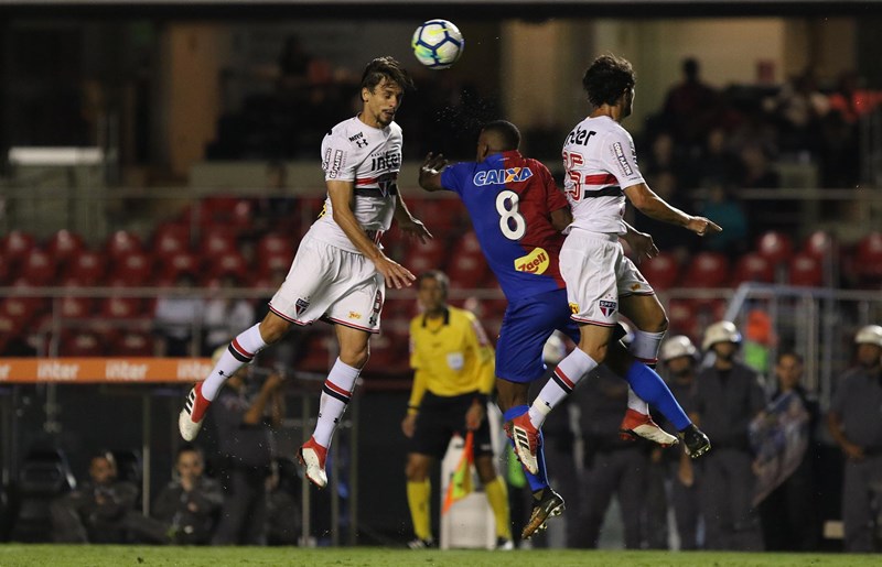 Paraná x São Paulo – Tricolores opostos no Brasileirão