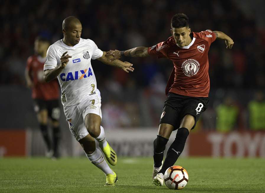 Libertadores: Santos nega irregularidade em escalação de Sánchez contra Independiente