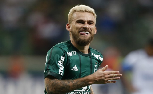 Atuação decisiva faz Felipão cogitar Lucas Lima titular no Palmeiras