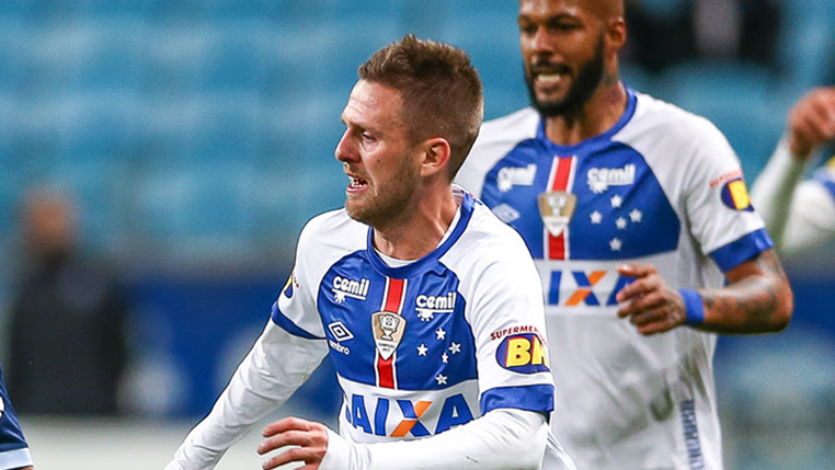 ​Ezequiel valoriza empate do Cruzeiro contra Grêmio na Arena