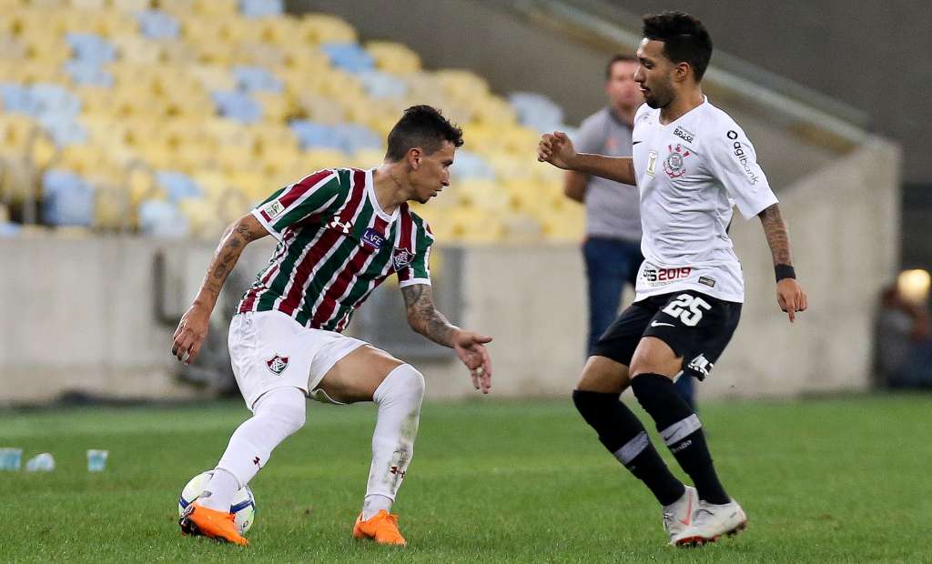 Corinthians confia em melhora de Jadson, Fagner e Gabriel para se recuperar