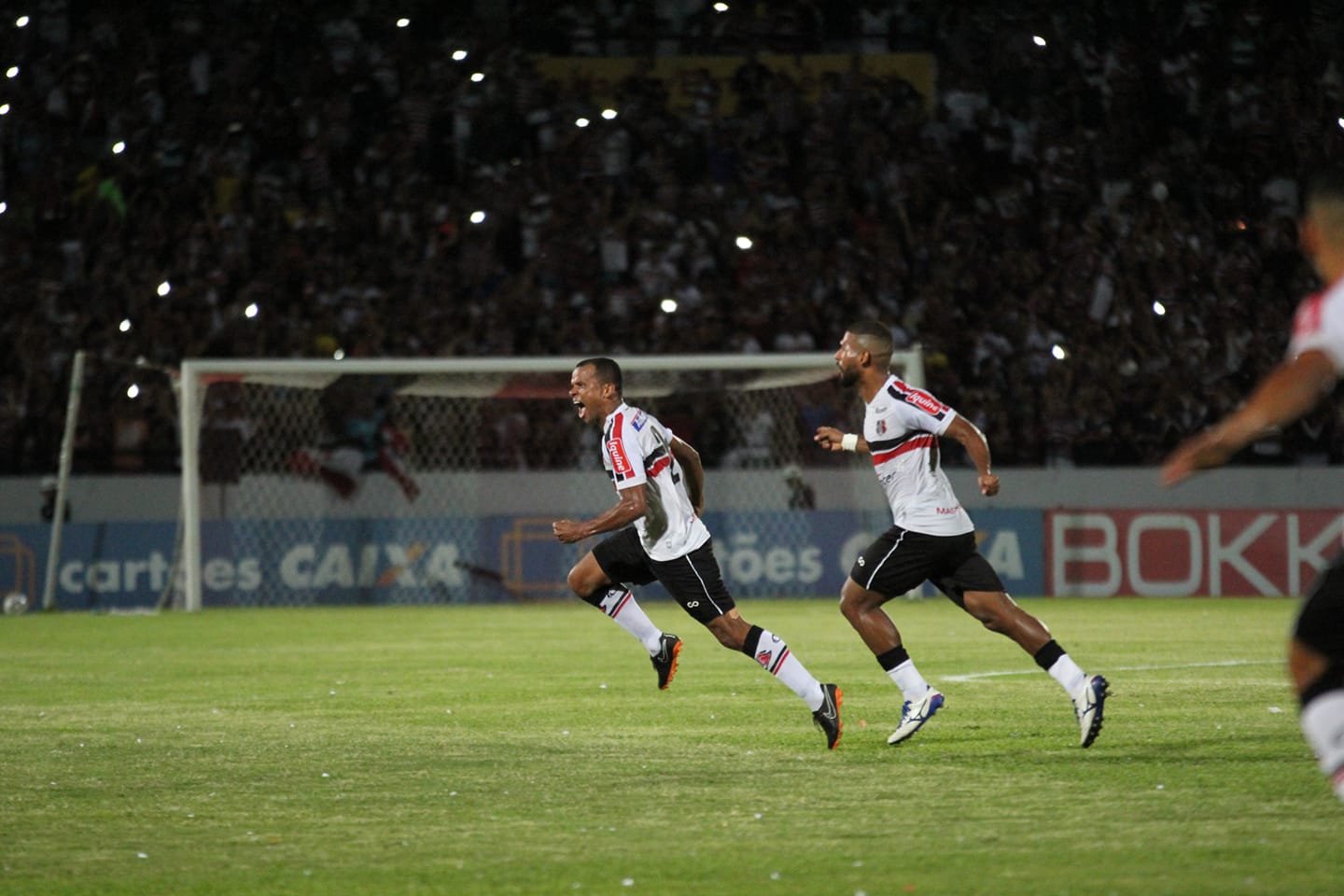 Série C: Quatro titulares não participam de treino e escalação do Santa Cruz é mistério