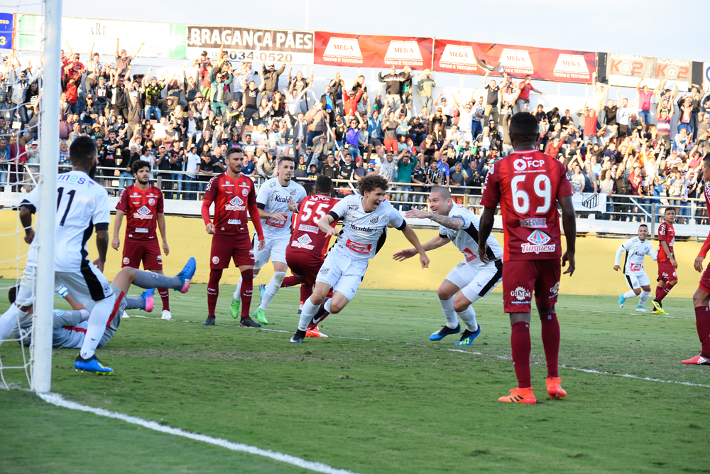 Náutico x Bragantino – Braga tem vantagem para voltar à Série B, mas Timbu acredita