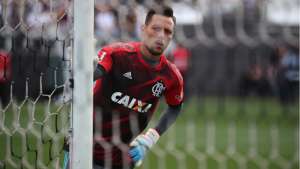 Diego Alves minimiza desempenho em agosto e considera normal oscilação do Fla