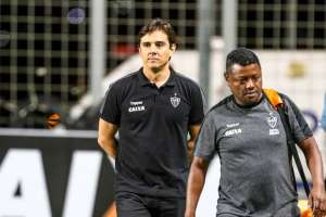 Após Atlético-MG parar em 'retranca' do Vasco, Larghi espera jogo aberto domingo