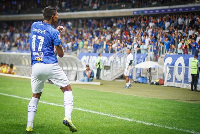 Cruzeiro 2 x 1 Fluminense – Em jogo com dois gols contra, Raposa volta a vencer!
