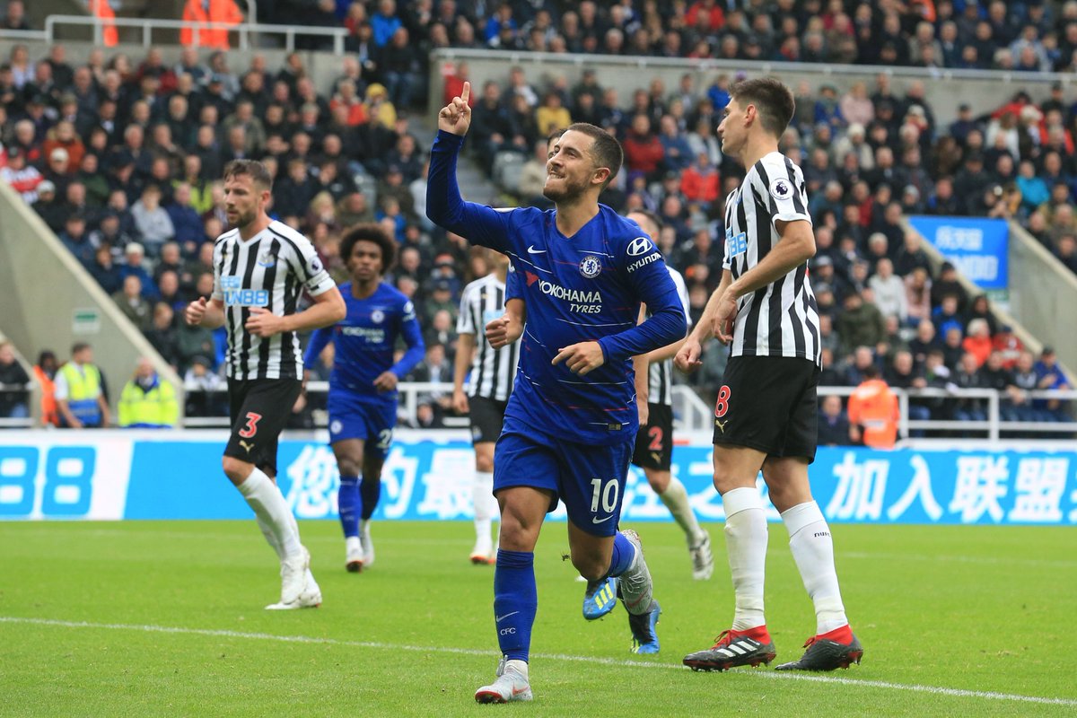 INGLÊS: Chelsea vence Newcastle com gol no final e segue com 100%