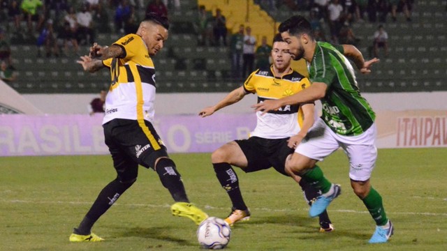 Criciúma x Guarani – Após empate no Dérbi, Bugre tenta dormir no G4!