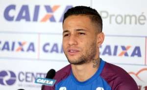 Lateral Bruno pede tranquilidade para Bahia voltar a vencer fora de casa
