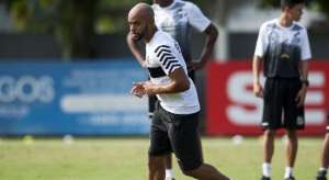 Série B: Guarani fica a detalhes de acertar com lateral Romário, do Santos