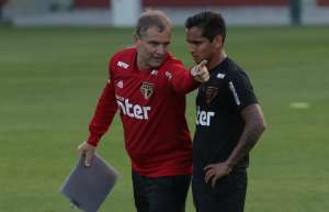 Everton Felipe quer aproveitar desfalques para ganhar espaço no São Paulo