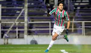 Médico do Fluminense evita descartar cirurgia para Pedro
