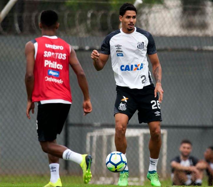 Com Bruno Henrique como desfalque, Santos pode ficar sem Lucas Veríssimo