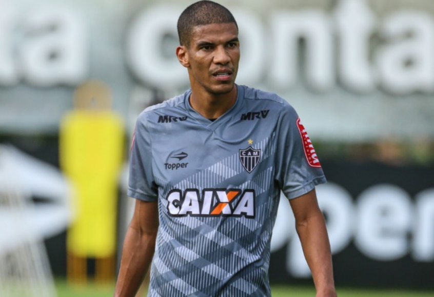 Leonardo Silva minimiza tropeços do Atlético-MG: ‘Dá para brigar pelo título’