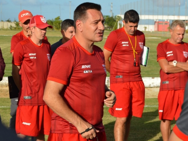 Série B: CRB trabalha para melhorar poder ofensivo e seguir fora do Z4