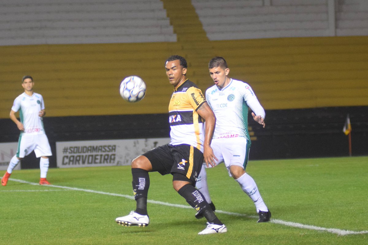 Problema do Guarani é tático, não físico