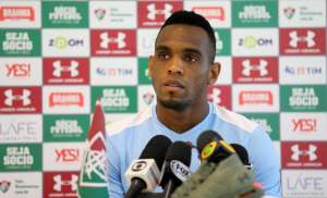 Digão dá moral para substitutos e vê empate como bom resultado para Fluminense